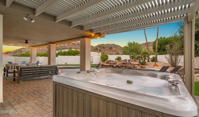 4301 E MOUNTAIN VIEW Road, Phoenix, AZ 85028