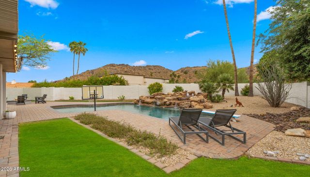 4301 E MOUNTAIN VIEW Road, Phoenix, AZ 85028