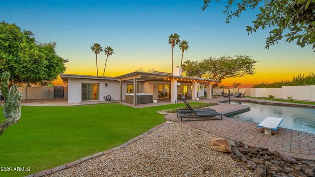 4301 E MOUNTAIN VIEW Road, Phoenix, AZ 85028