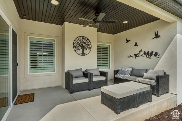 1496 N STELLAR WAY, Saratoga Springs, UT 84045