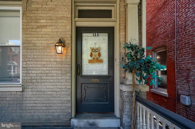 135- 137 COLLEGE AVE, Lancaster, PA 17603