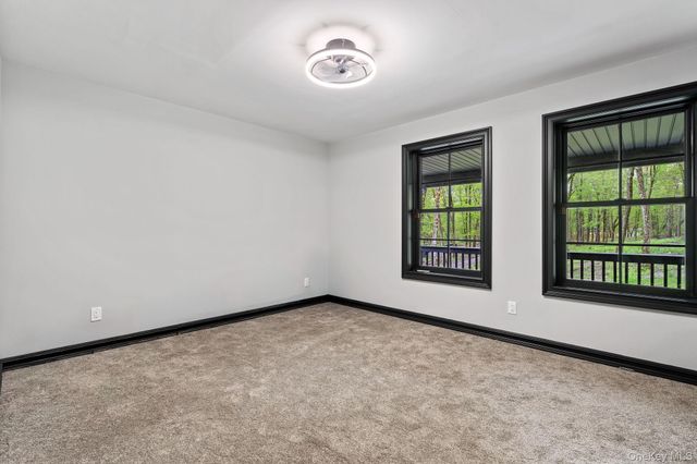 660 S Plank Road, Newburgh, NY 12550