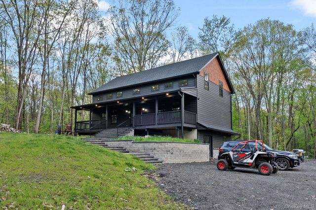 660 S Plank Road, Newburgh, NY 12550