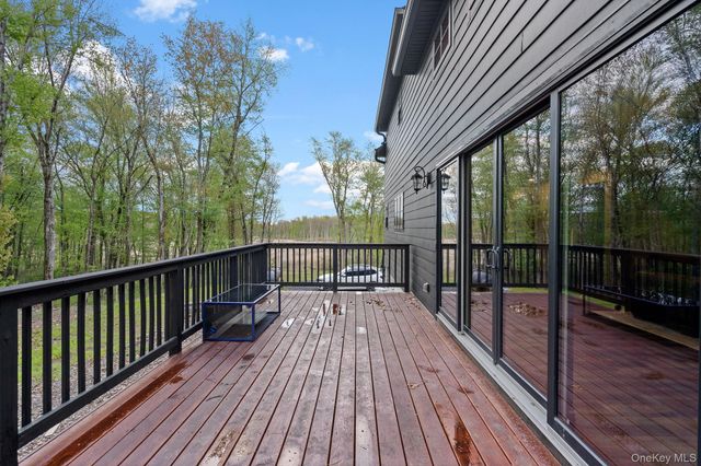 660 S Plank Road, Newburgh, NY 12550