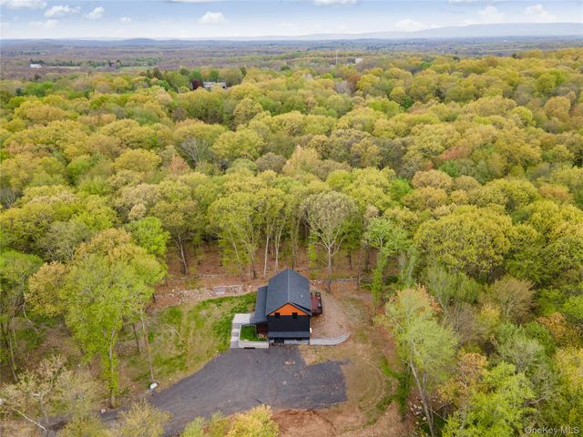 660 S Plank Road, Newburgh, NY 12550