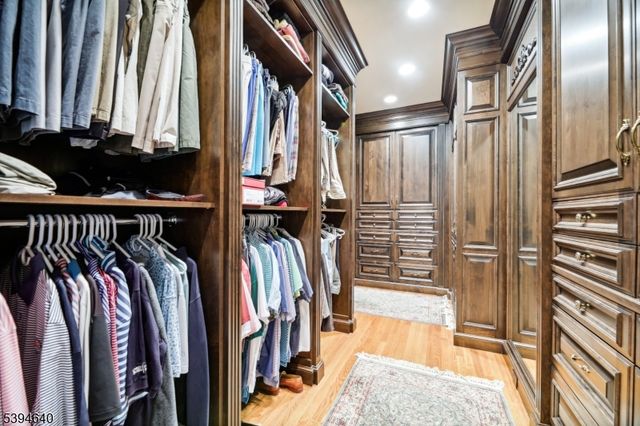 3 Winston Farm Ln, Mendham Twp., NJ 07945