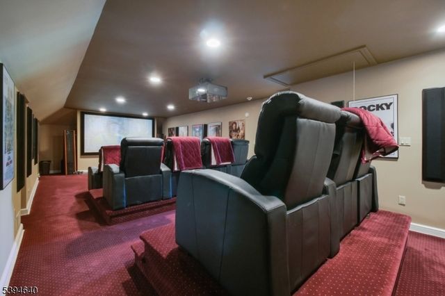 3 Winston Farm Ln, Mendham Twp., NJ 07945