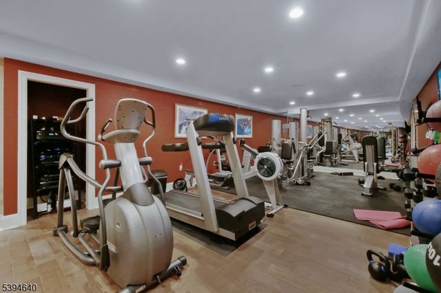 3 Winston Farm Ln, Mendham Twp., NJ 07945