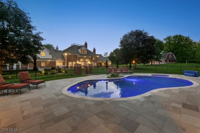 3 Winston Farm Ln, Mendham Twp., NJ 07945