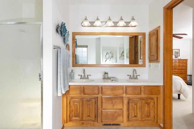 2206 Egret Court, Grants Pass, OR 97526