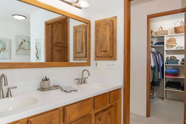 2206 Egret Court, Grants Pass, OR 97526