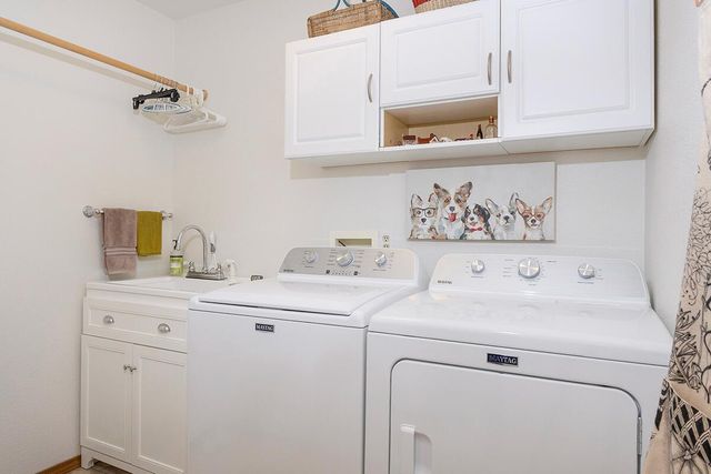 2206 Egret Court, Grants Pass, OR 97526