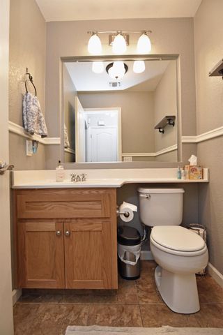 326 W Springer Dr, Turlock, CA 95382