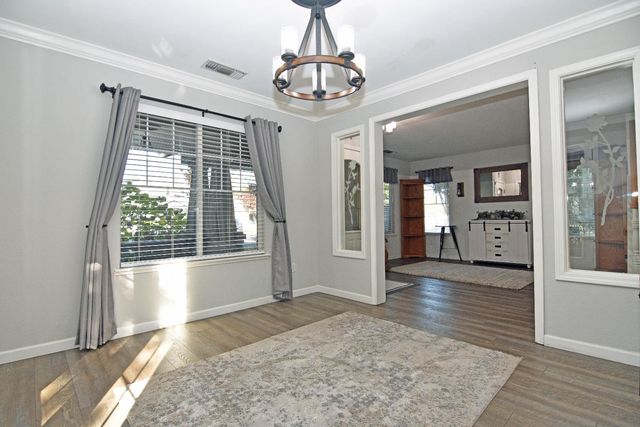 326 W Springer Dr, Turlock, CA 95382