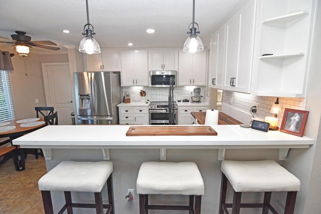 326 W Springer Dr, Turlock, CA 95382