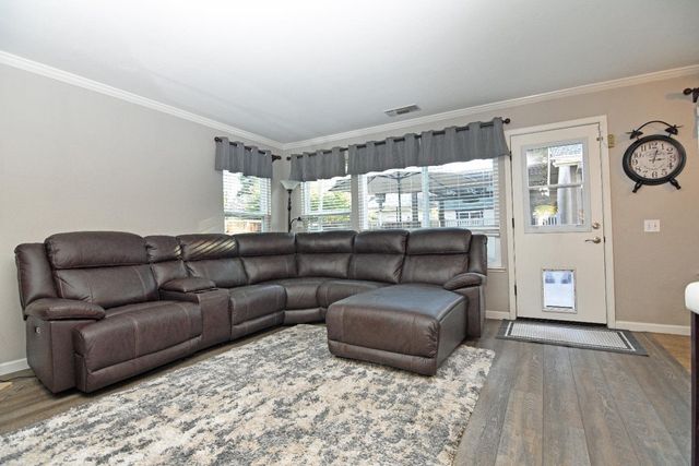 326 W Springer Dr, Turlock, CA 95382