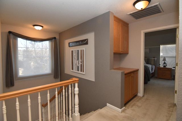 326 W Springer Dr, Turlock, CA 95382