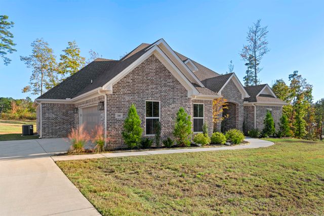 208 Middleton Place, Benton, AR 72019