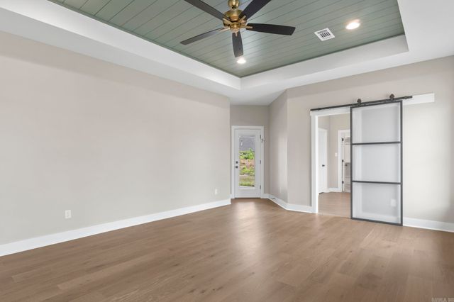 208 Middleton Place, Benton, AR 72019