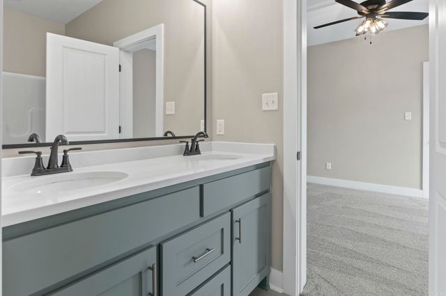 208 Middleton Place, Benton, AR 72019