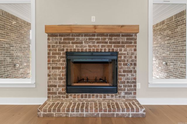 208 Middleton Place, Benton, AR 72019