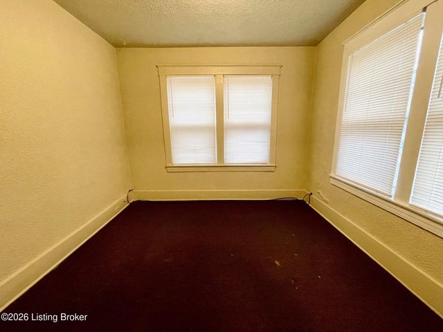 4120 Garland Ave 2, Louisville, KY 40211