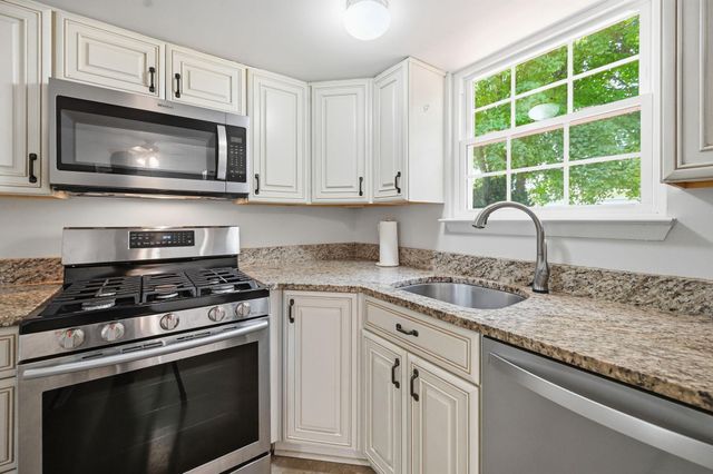 13548 POLAR CT, Woodbridge, VA 22193
