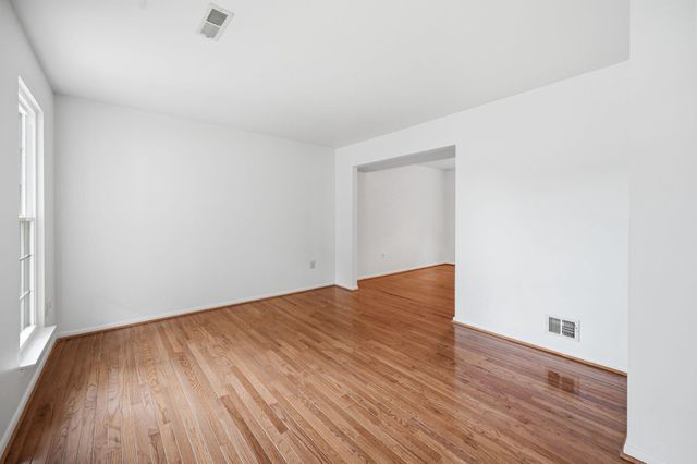 13548 POLAR CT, Woodbridge, VA 22193