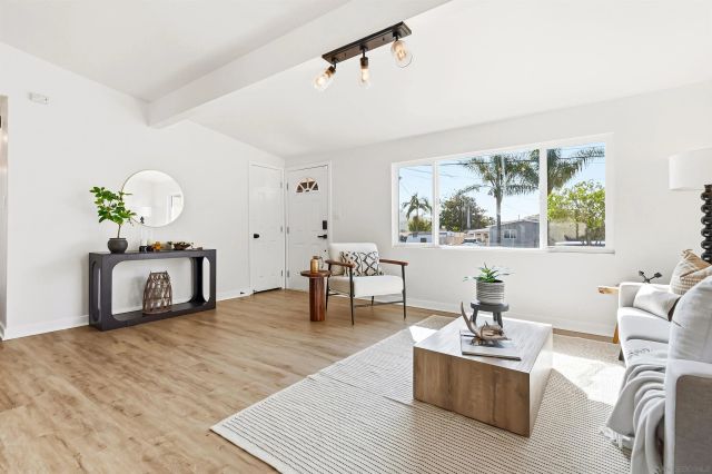 9844 Arapaho St, Spring Valley, CA 91977