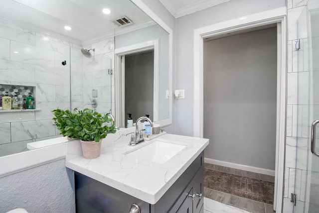 1119 Regal Street, Houston, TX 77034