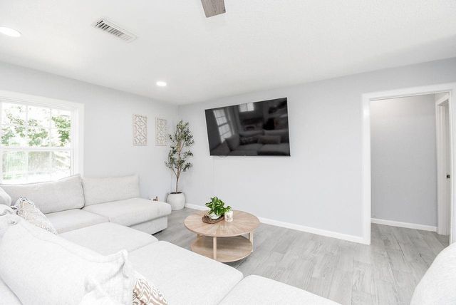 1119 Regal Street, Houston, TX 77034