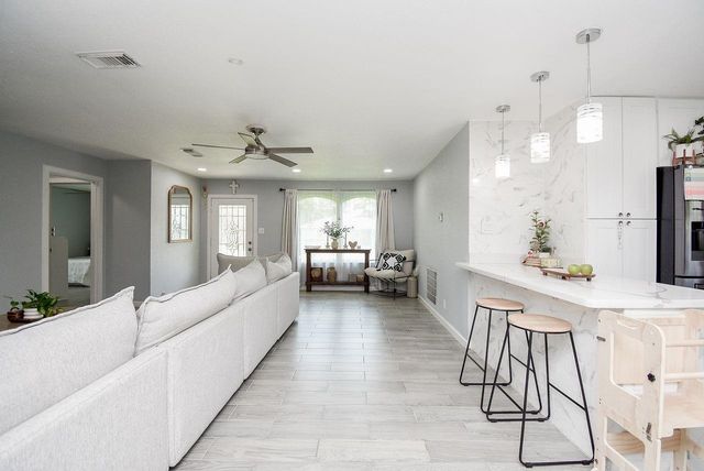 1119 Regal Street, Houston, TX 77034