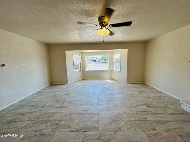 521 Balboa Road, El Paso, TX 79912