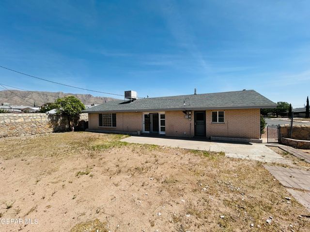 521 Balboa Road, El Paso, TX 79912