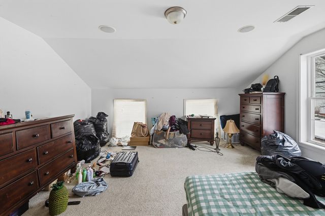 17 School St, Middleboro, MA 02346