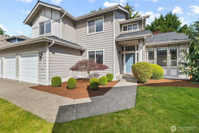 23634 SE 267th PL, Maple Valley, WA 98038