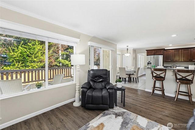 23634 SE 267th PL, Maple Valley, WA 98038