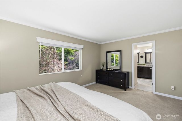 23634 SE 267th PL, Maple Valley, WA 98038