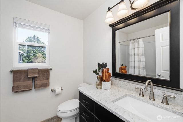 23634 SE 267th PL, Maple Valley, WA 98038