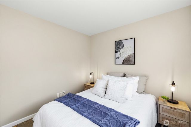 23634 SE 267th PL, Maple Valley, WA 98038