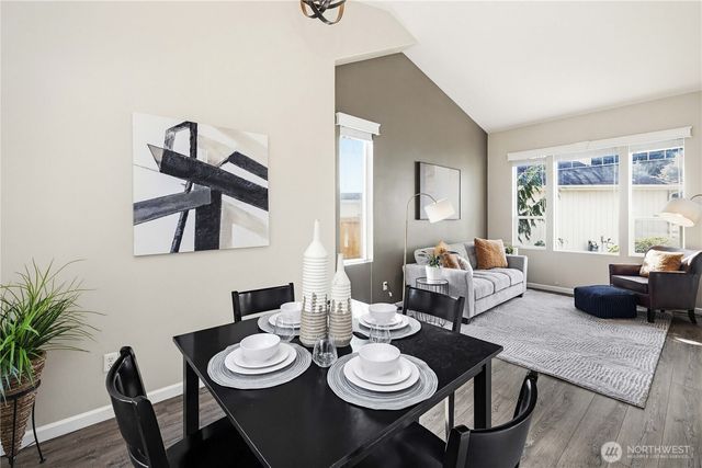 23634 SE 267th PL, Maple Valley, WA 98038