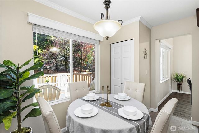 23634 SE 267th PL, Maple Valley, WA 98038