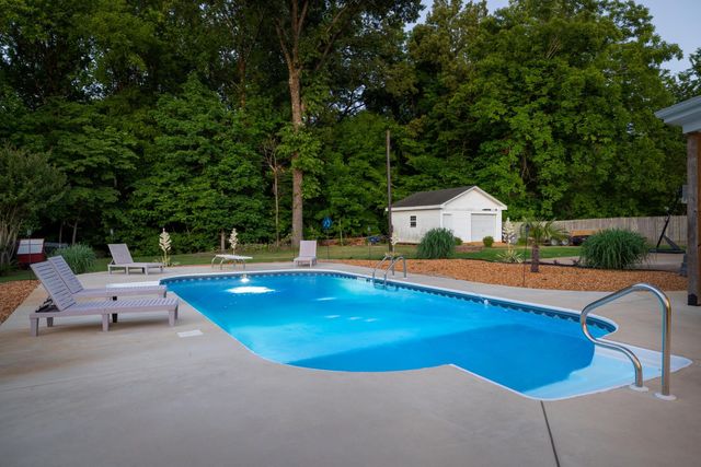 468 KIMBERLY DR, Atoka, TN 38004