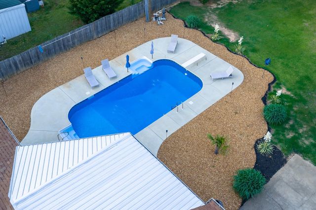 468 KIMBERLY DR, Atoka, TN 38004