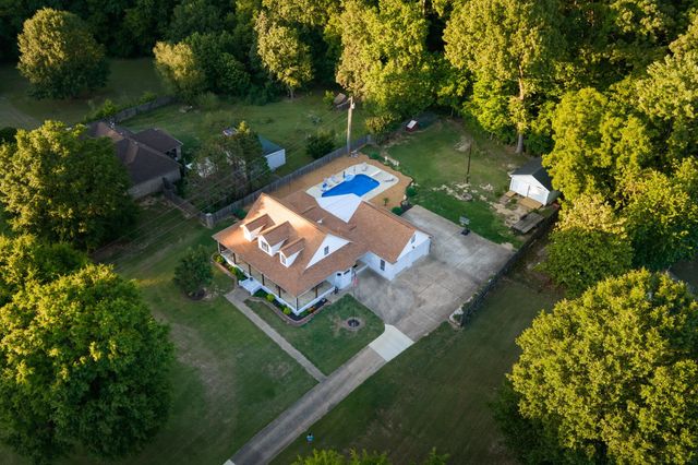 468 KIMBERLY DR, Atoka, TN 38004