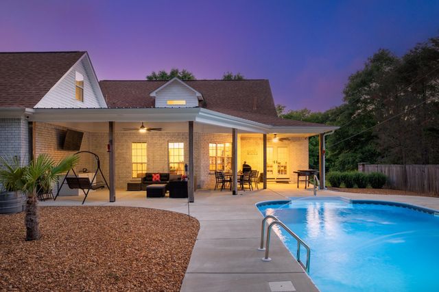 468 KIMBERLY DR, Atoka, TN 38004
