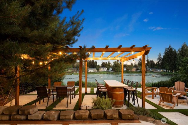 12203 Rainbow Drive, Arlington, WA 98223