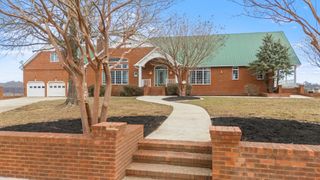 499 Mount Herman Rd, Shelbyville, TN 37160