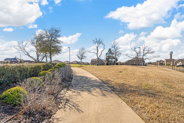 5625 Mcclelland Street, Forney, TX 75126