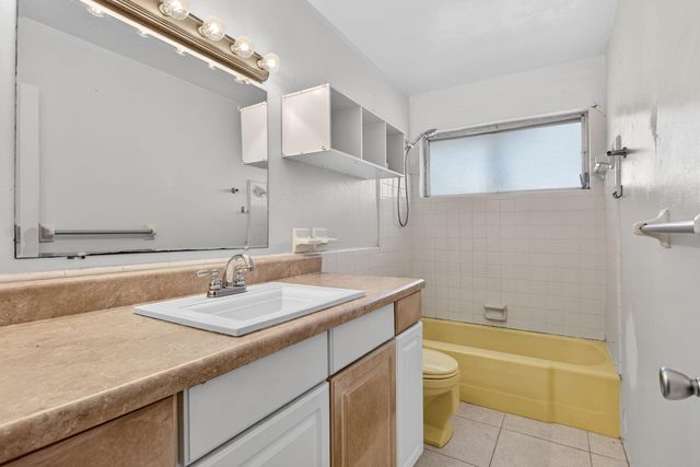 4561 NW 16th Avenue, Tamarac, FL 33309